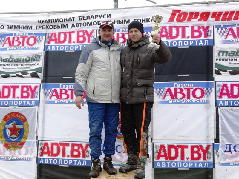 В командном зачете победу одержал РУСЦ ДОСААФ, второе место у СДЮСТШ ДОСААФ, а третьи – РСТК ДОСААФ (трековые автогонки, 31.01.2016)